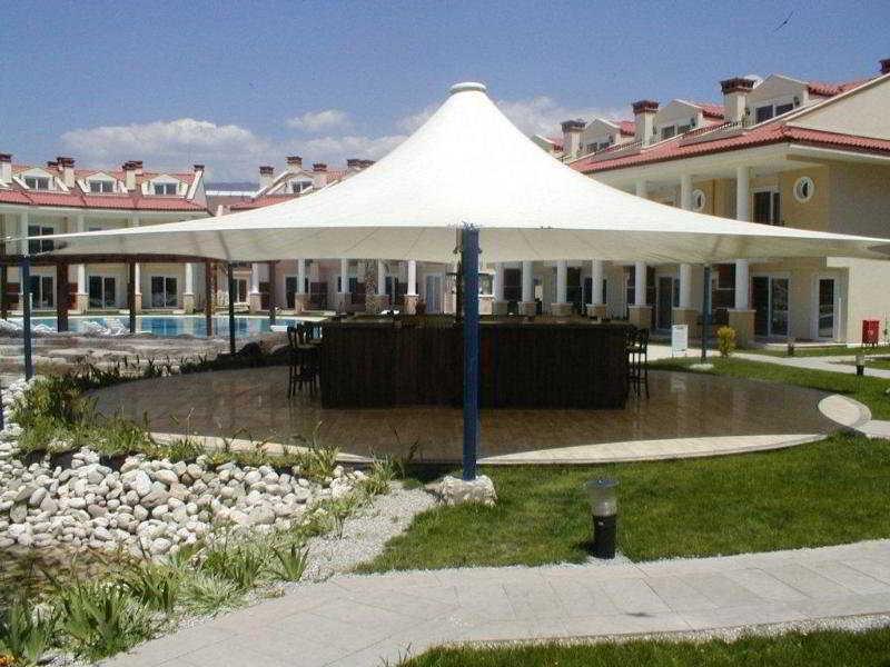 Oasis Holiday Residences Yaniklar  Luaran gambar